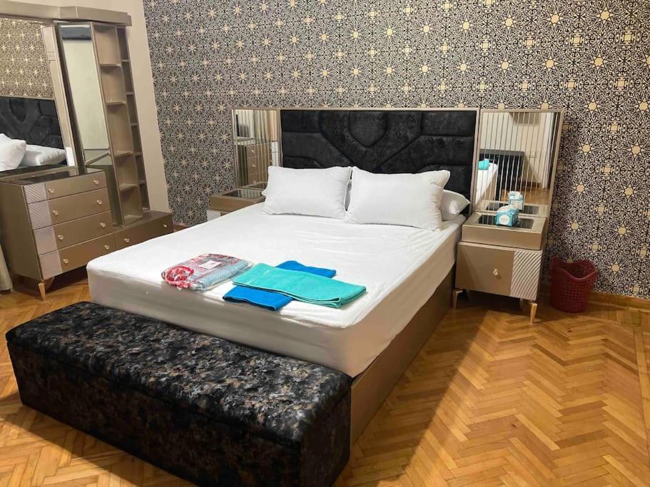 Appartement Luxurious In The Heart Of Cairo, Dokki *